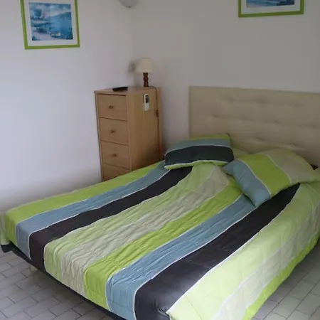 Апартаменти Studio 211, Port Venus Au Village Naturiste